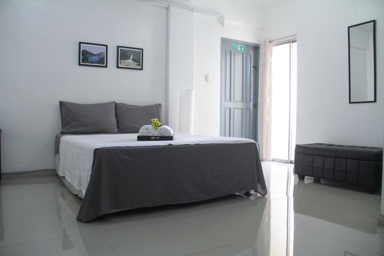 Abela Apartments Manila Exterior photo