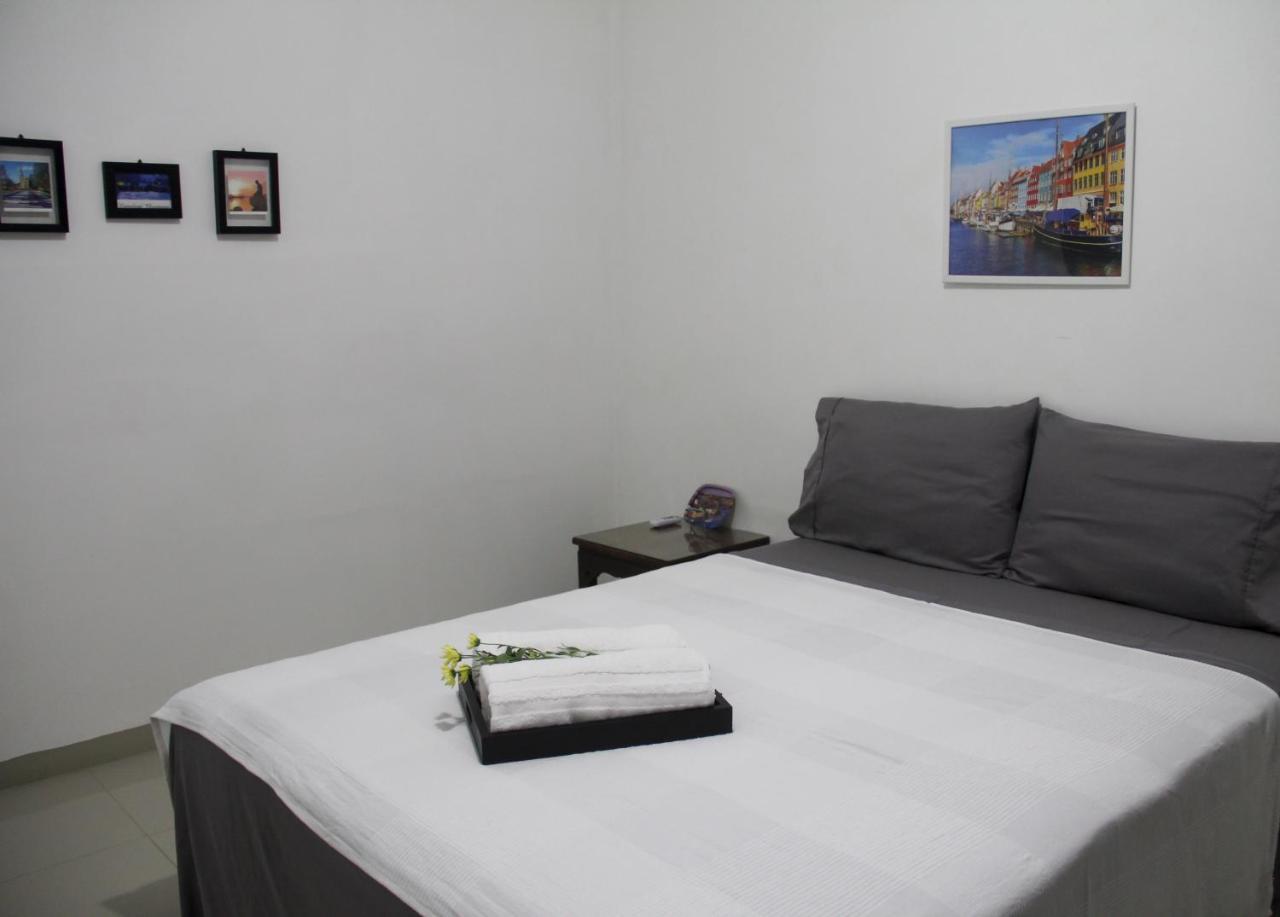 Abela Apartments Manila Exterior photo